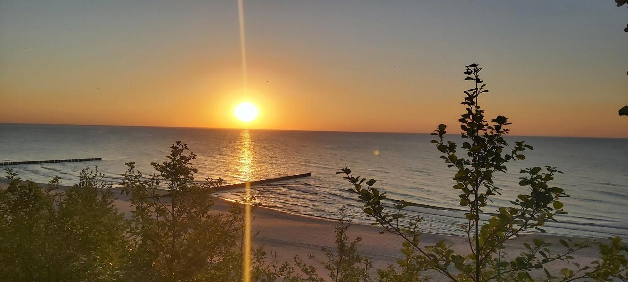 Camping Klif-Nowe Klimatyzowane Domki, 400M Od Centrum Rewala, 30M Od Morza Trzęsacz 外观 照片